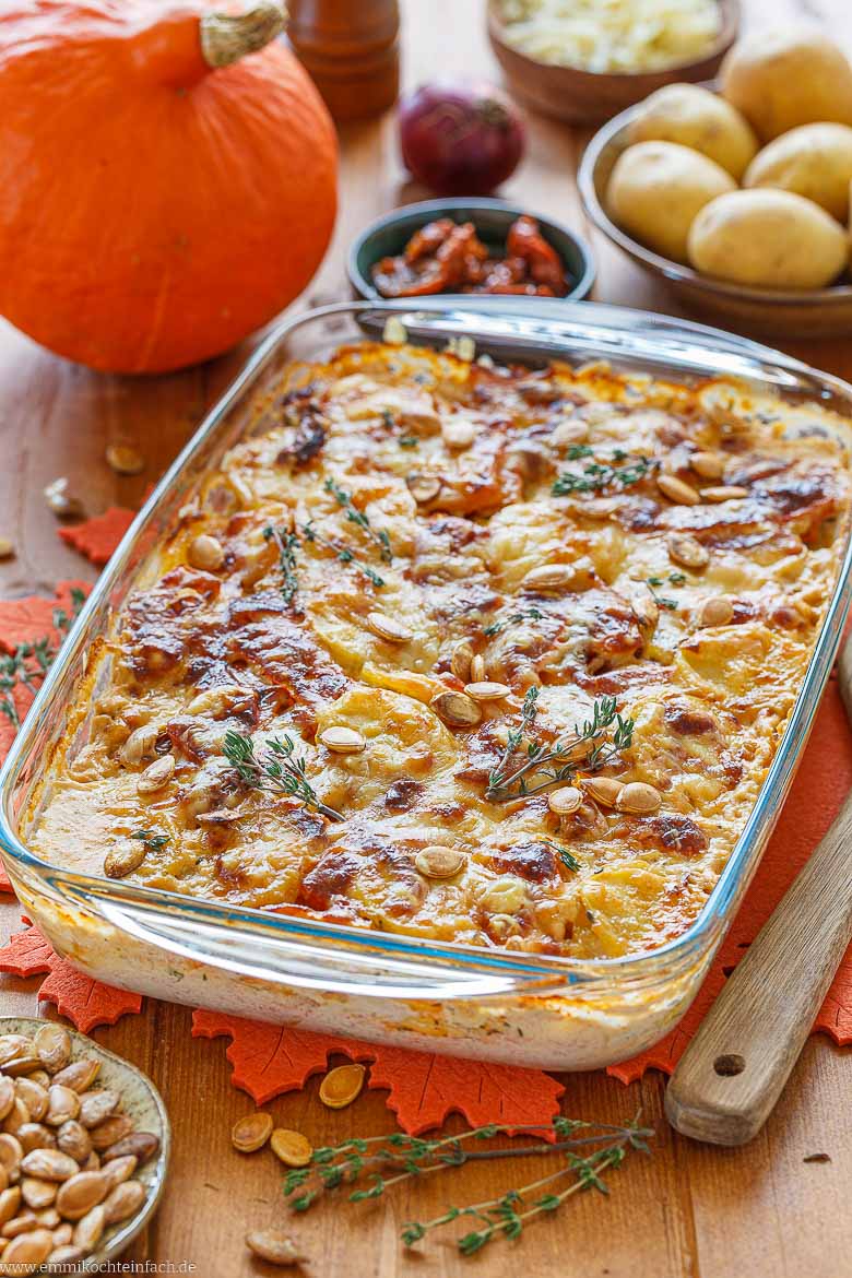 Herbstlicher K&uuml;rbisauflauf mit Kartoffeln