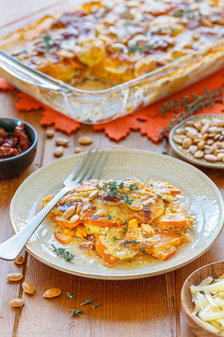 Vegetarischer Auflauf mit K&uuml;rbis und Kartoffeln