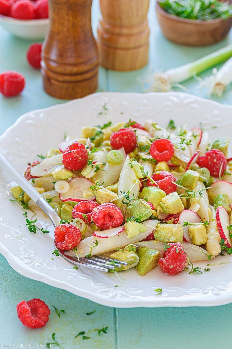 Frischer Frühlingssalat