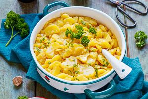Fertig ist dein Kartoffelsalat mit Br&uuml;he